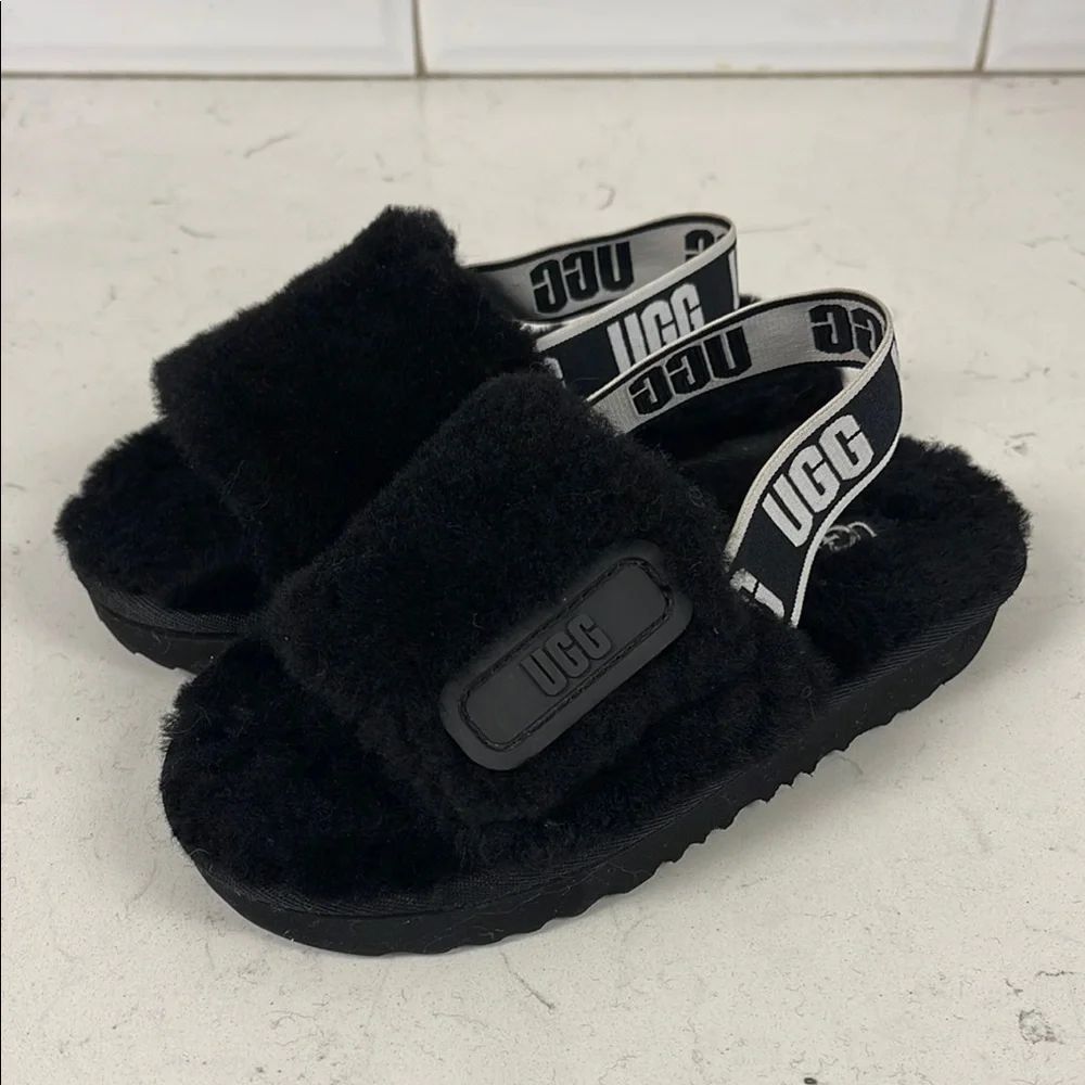 UGG Disco Slide Kids Black Fluffy Sandals - Slippers Size 13